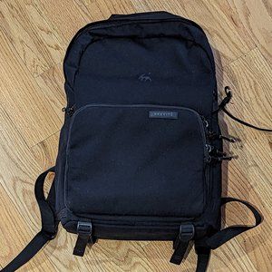 Brevite - The Jumper Photo (Triple Black)